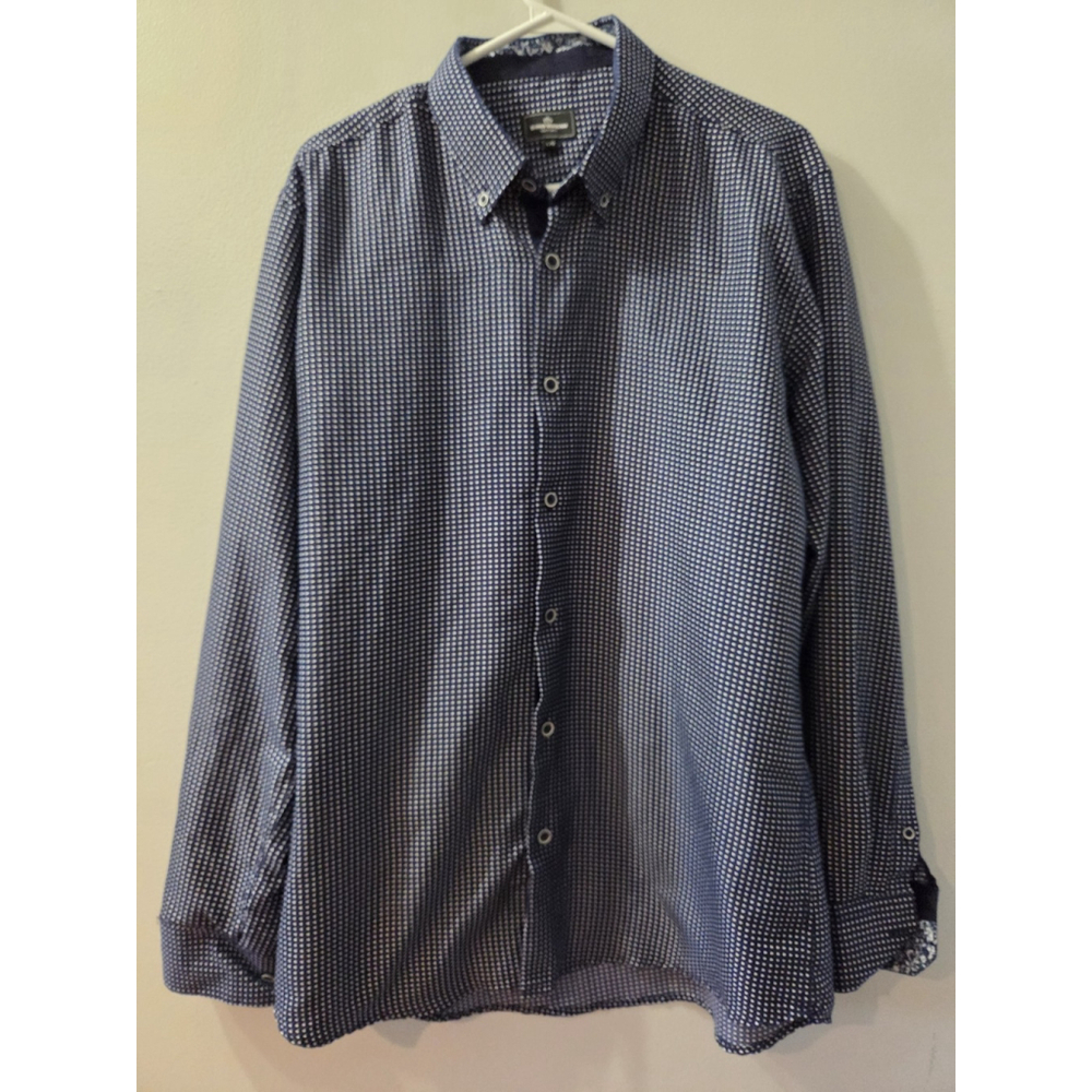 British Invasion Long Sleeves Men Shirt Large Pre-Owned